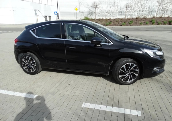 Citroen DS4 cena 45000 przebieg: 155300, rok produkcji 2017 z Góra małe 781